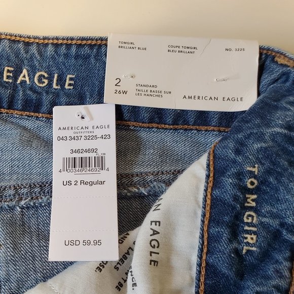 NWT: American Eagle Tom Girl Jeans - Size 2 26W - Picture 2 of 3